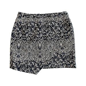 H&M Knit Embroidered Floral Asymmetric Woven Textured Mini Skirt, Size 10